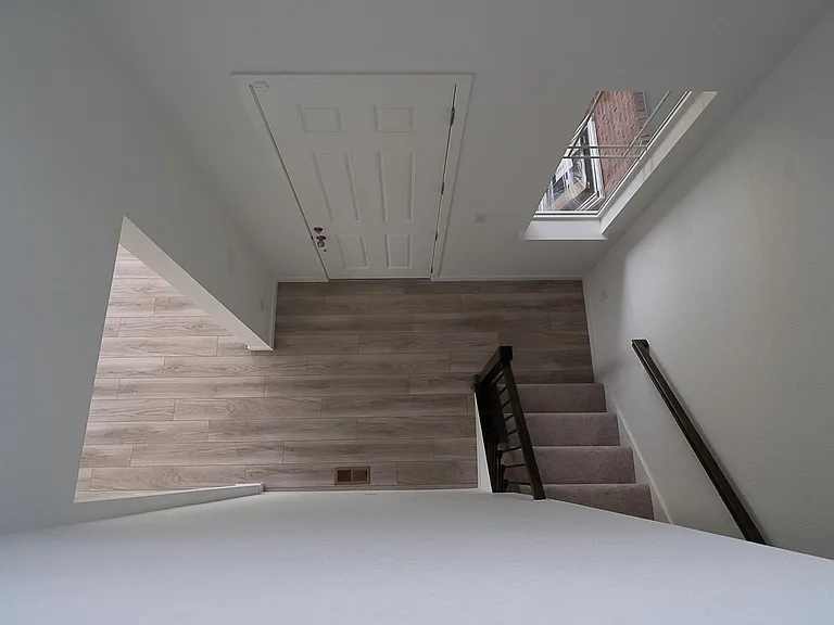 1678 Marquette Aly — Photo 13