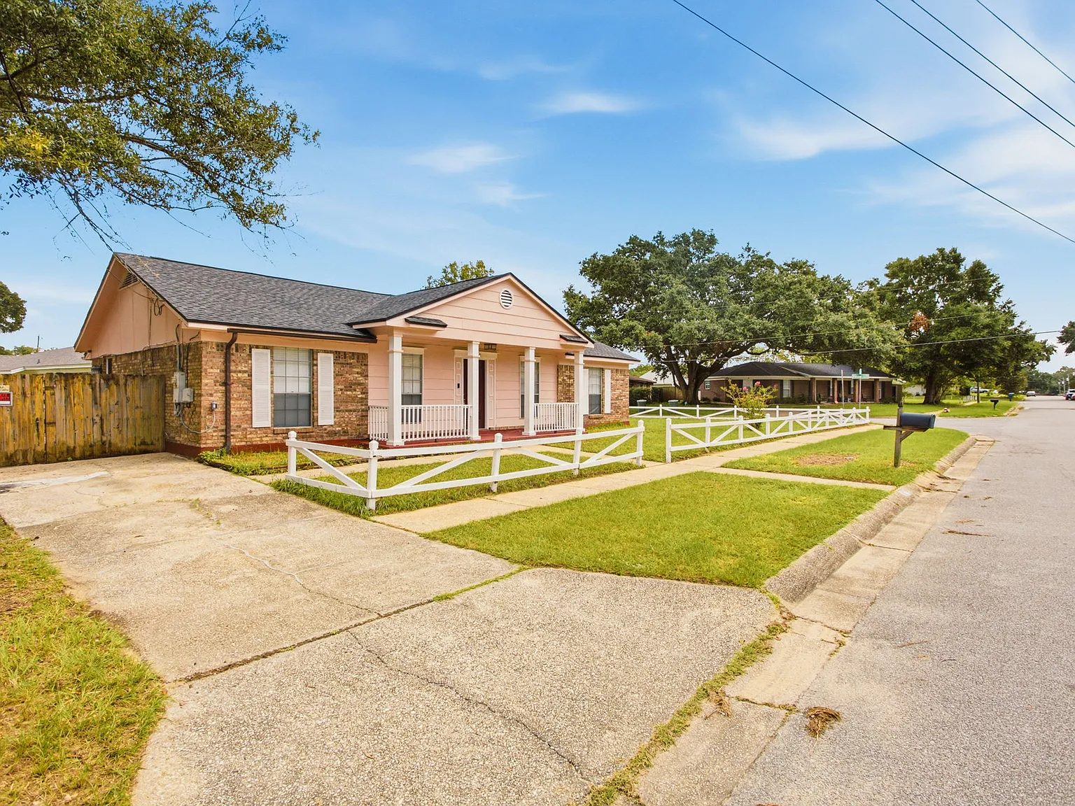 3 bed, 1530 sqft, $1,895 — Photo 3