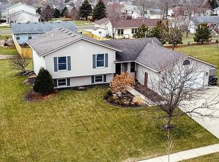 287 Ridgeview Dr, Lake Mills, WI 53551