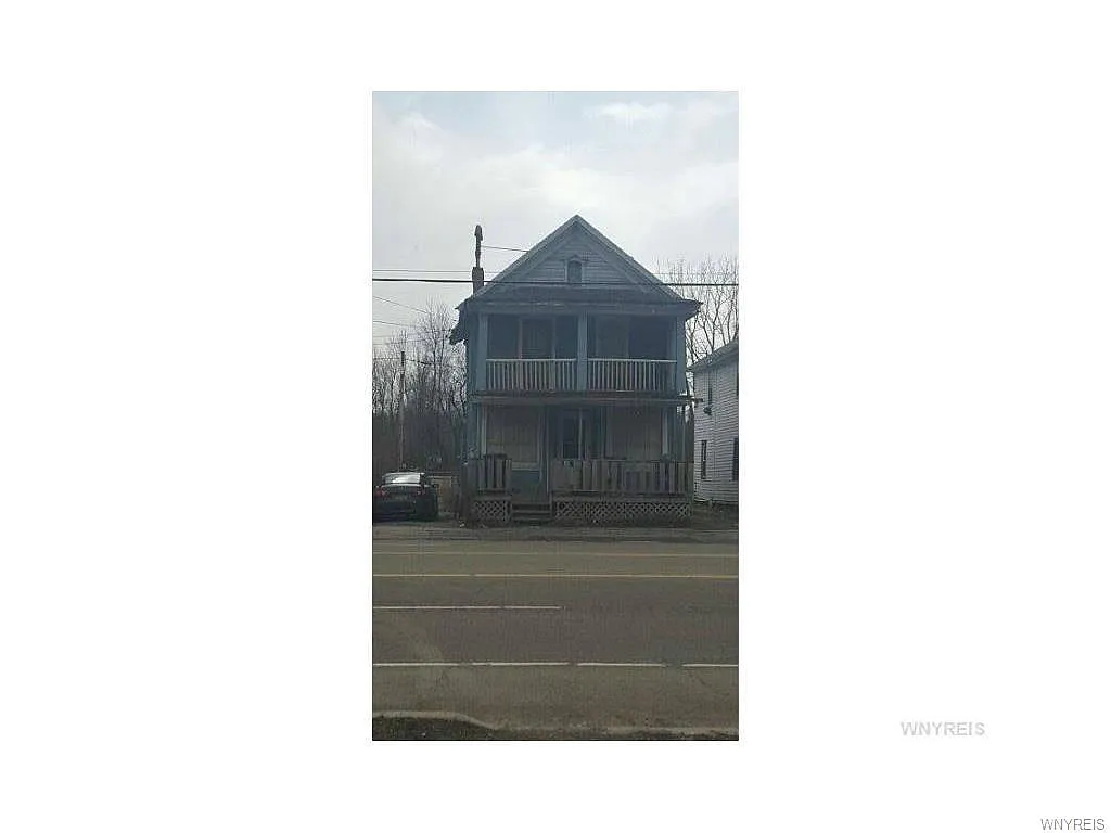 6521 Broadway St photo 1