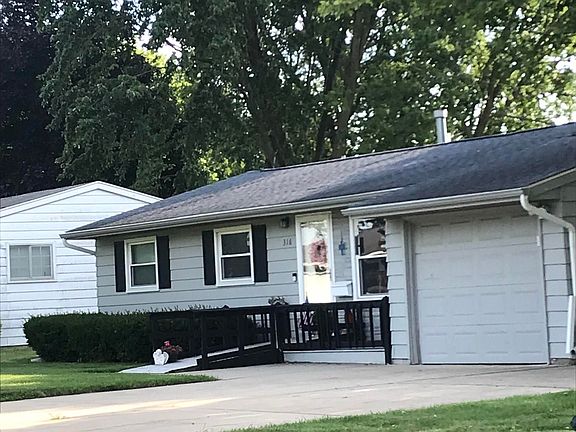 3rd image of 316 Harvey St