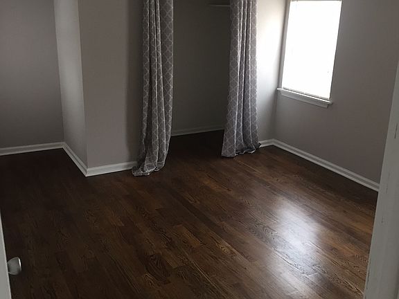 4th image of 1210-12 N American St