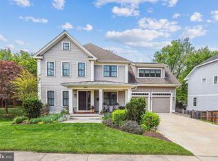 2838 N Rochester St, Arlington, VA 22213