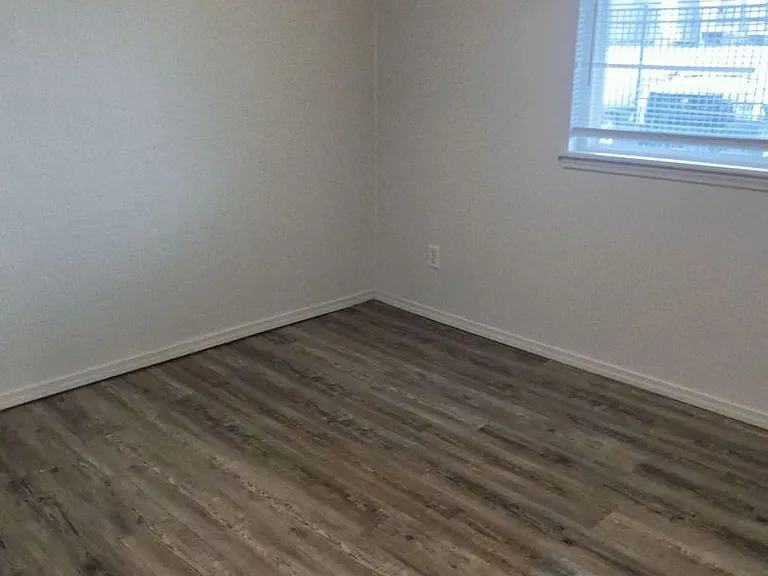 Welcome Home to Comfortable Living at 6111 S Klein Ave! — Photo 60