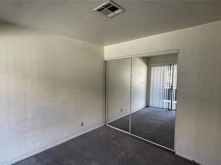 5044 S Rainbow Blvd #104 — Photo 12