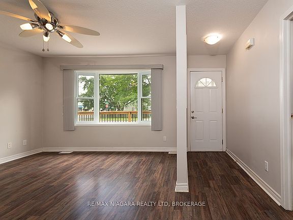 4th image of 406 Dieppe St