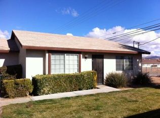 15535 Wanaque Rd APT C, Apple Valley, CA 92307