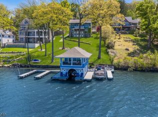 497 Windemere Ave, Mount Arlington Boro, NJ 07856
