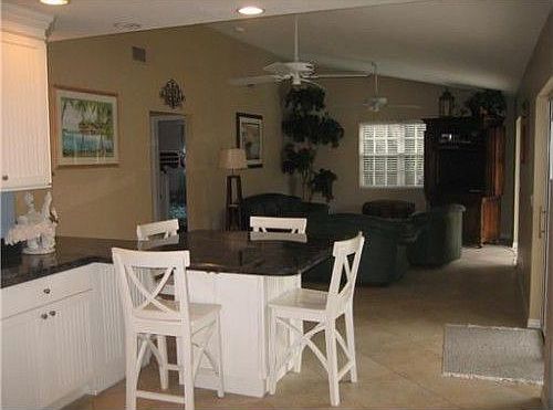 2nd image of 108 Lucina Dr