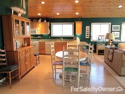 Kitchen and dining area