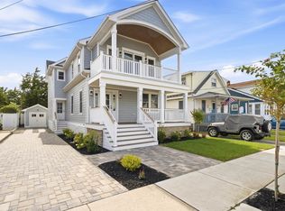 118 E Stanton Rd, Wildwood Crest, NJ 08260