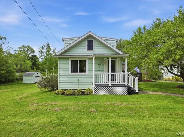 873 Grover Rd, East Aurora, NY 14052