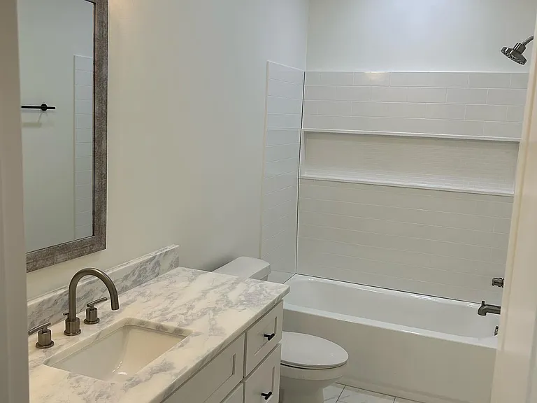 144 Whittington Dr — Photo 5