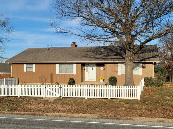 2203 S Margrave St, Fort Scott, KS 66701