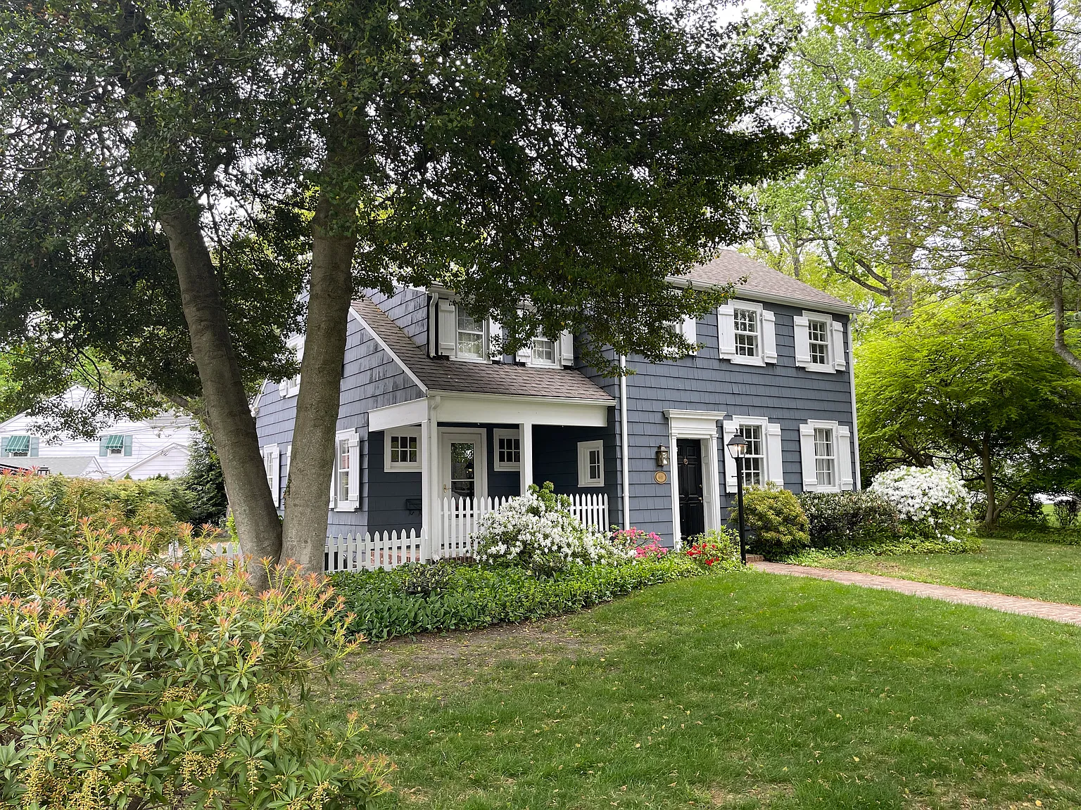 3 bed, 2.5 bath, 2176 sqft, $4,850 — Photo 1