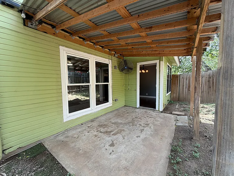 8107 Hood Cir #B — Photo 17