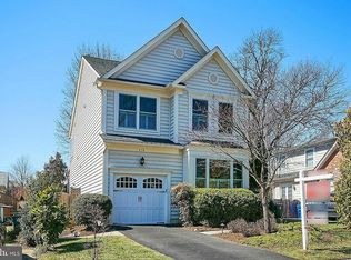 618 S Adams St, Arlington, VA 22204