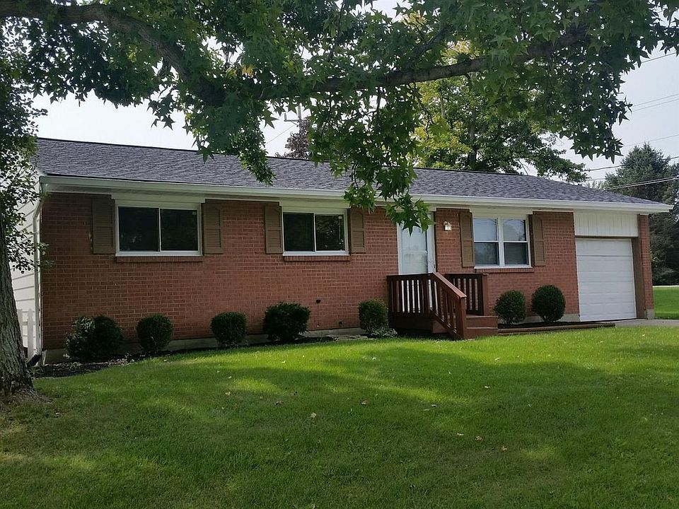 1st image of 5785 Lake Manor Dr