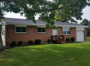 5785 Lake Manor Dr, Fairfield, OH 45014