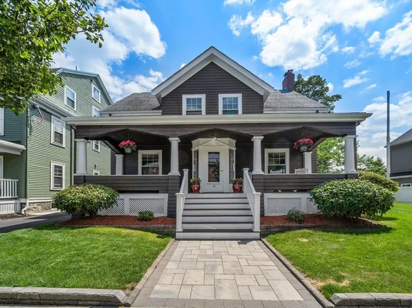 31 Lincoln St, Winthrop, MA 02152