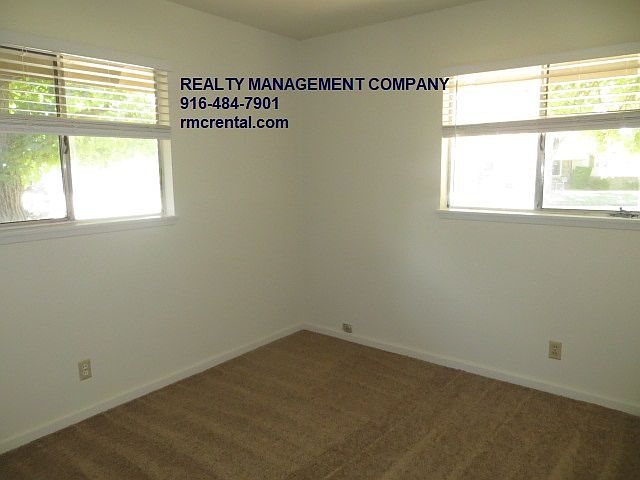 5233 Moddison Ave - Listing pic 6_07162025