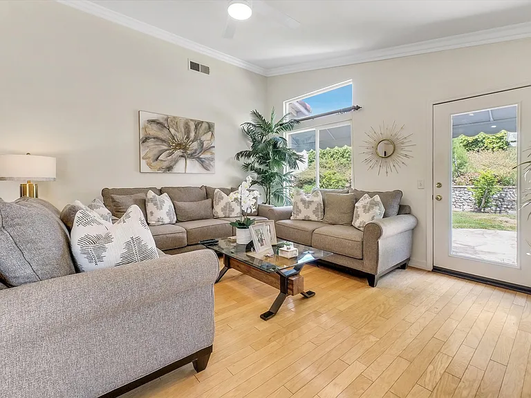12214 Tunbridge Ct — Photo 7