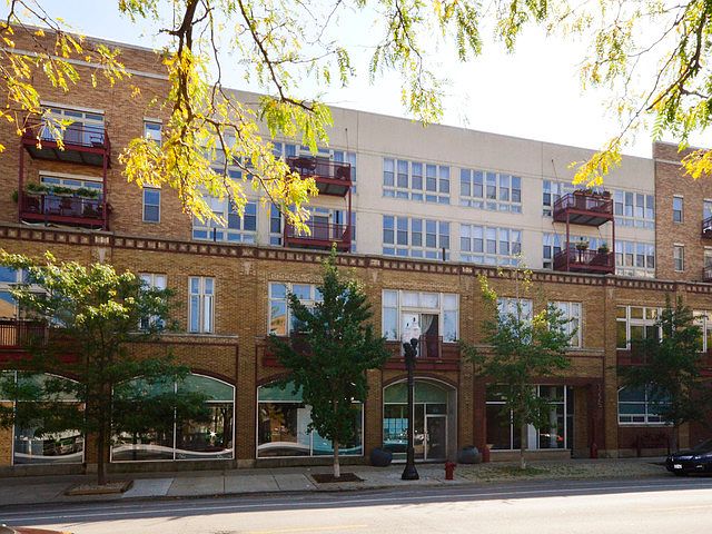 1st image of 1225 W Morse Ave APT 403