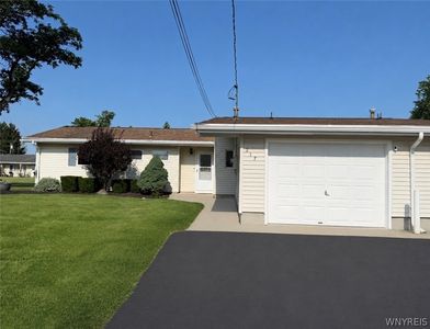 217 Beckwith Ave, Niagara Falls, NY, 14304