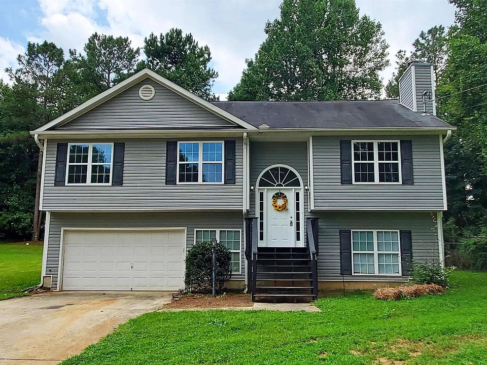 1st image of 526 Eagles Nest Cir