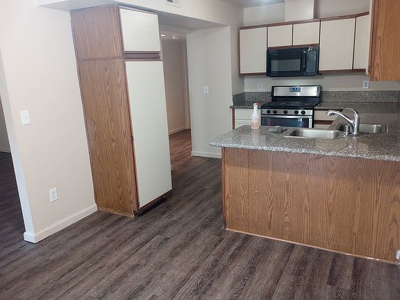 4th image of 5440 College Oak Dr APT 1