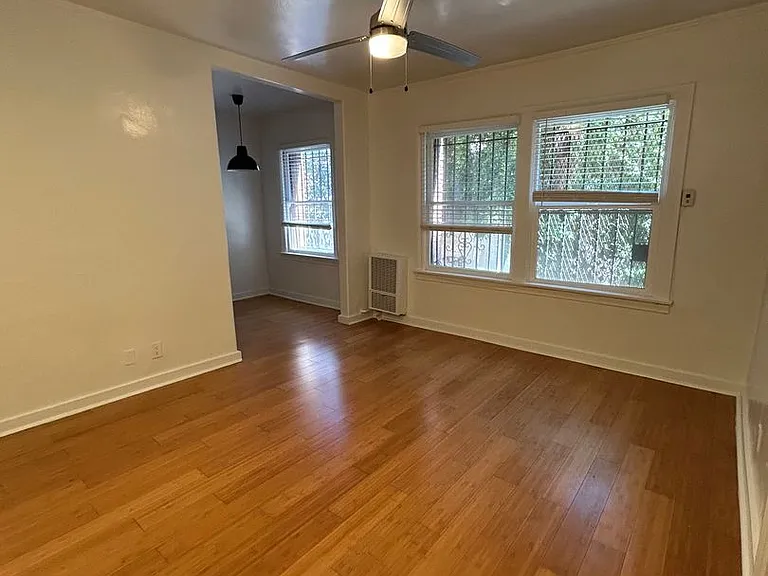 Val D' Kingsley LLC — Photo 24