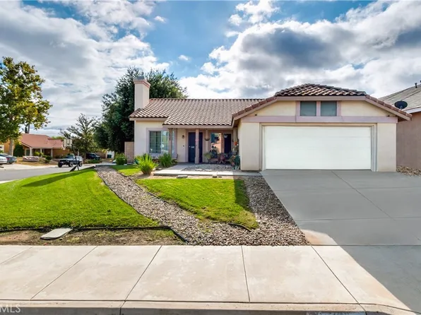 32630 Ontario Way, Lake Elsinore, CA 92530