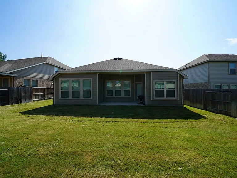 723 Gallorette Blf — Photo 37