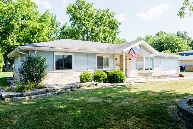 4922 W Margaret St photo 1