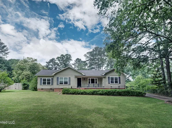 504 E Jefferson St, Kosciusko, MS 39090