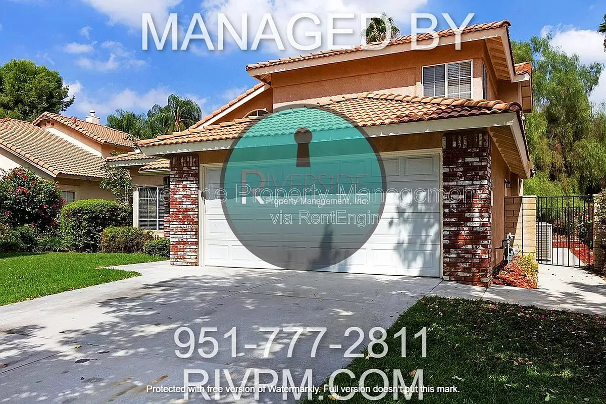 Building Photo - 549 Bruin Dr