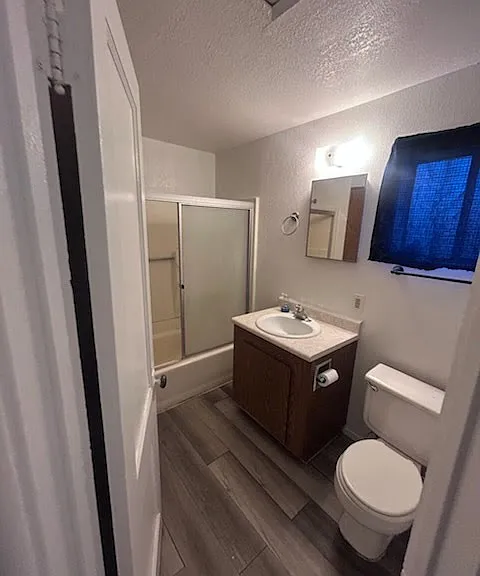 2413 Karen Ave #2413 — Photo 3