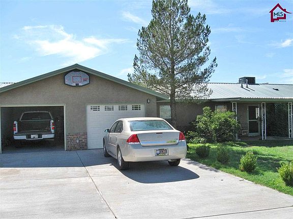 2nd image of 5199 Dunn Dr