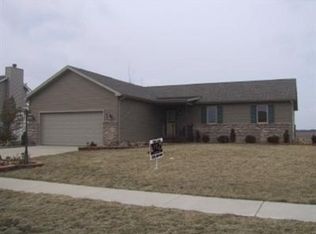 6806 157th Pl, Lowell, IN 46356