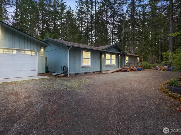 200 N Hamma Hamma Drive W, Hoodsport, WA 98548