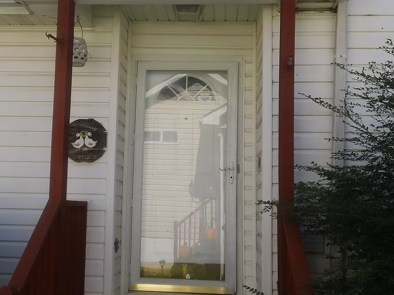 122 Samanthas Way — Photo 3