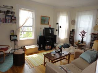 15 Houghton St #2, Somerville, MA 02143