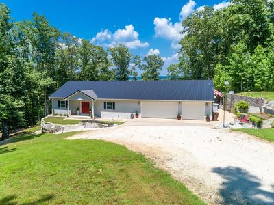 58 Ridgecrest Cv, Big Sandy, TN, 38221