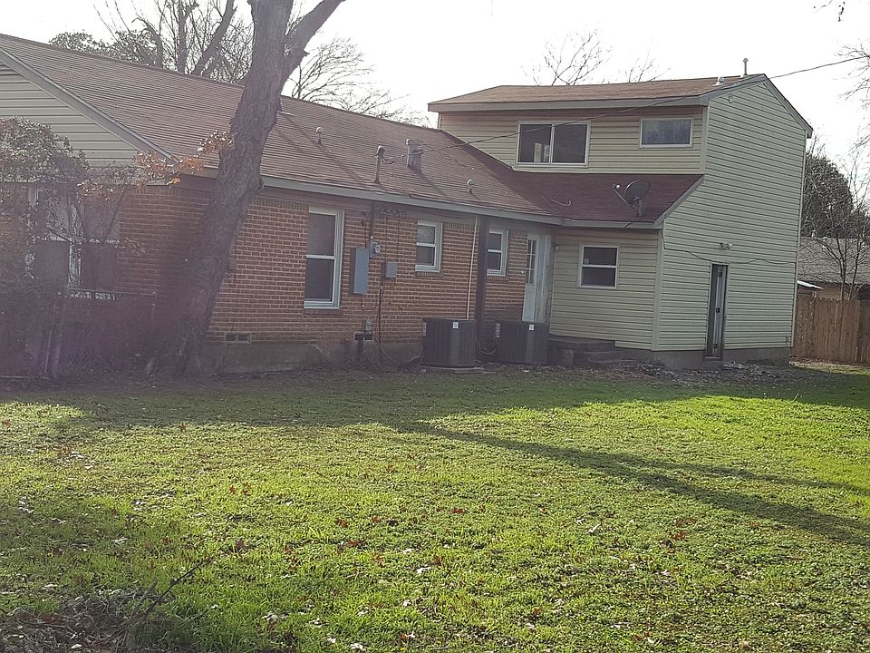 1st image of 1309 Lakewood Dr