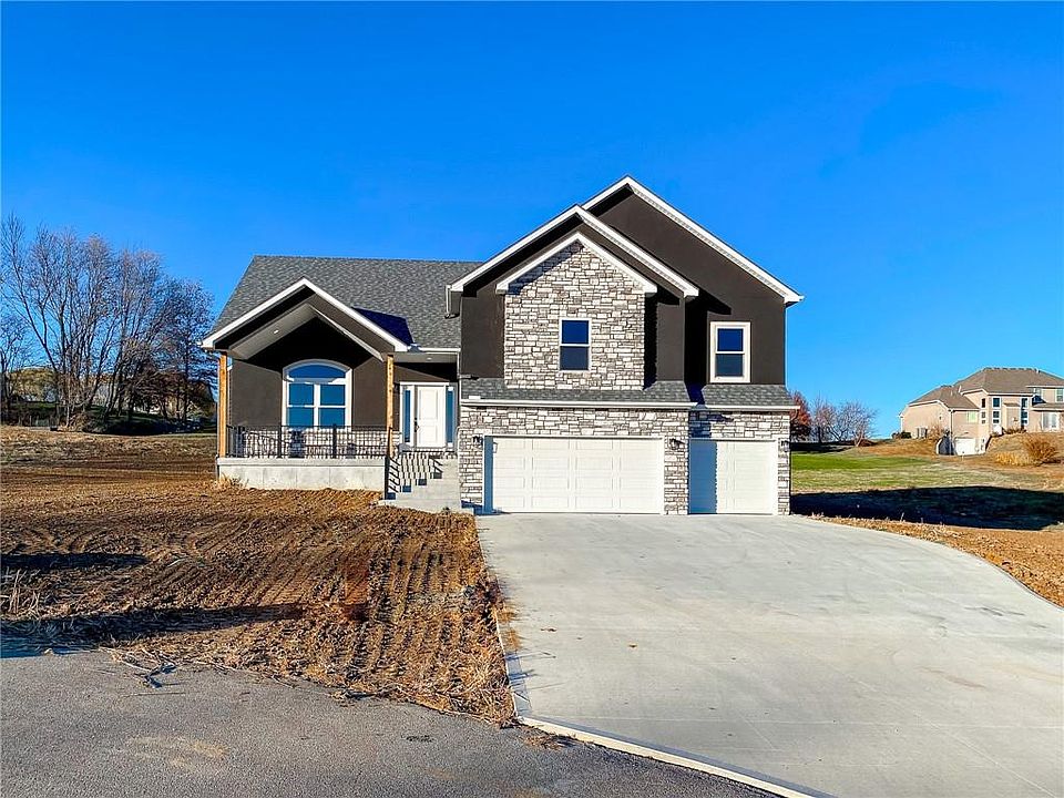 19086 Millstone Terrace St, Saint Joseph, MO 64505 Zillow