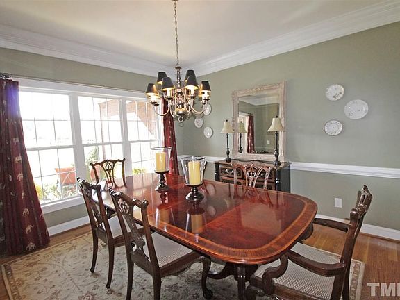 4th image of 311 Chancery Dr