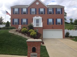 11388 Percheron Cir, North Huntingdon, PA 15642