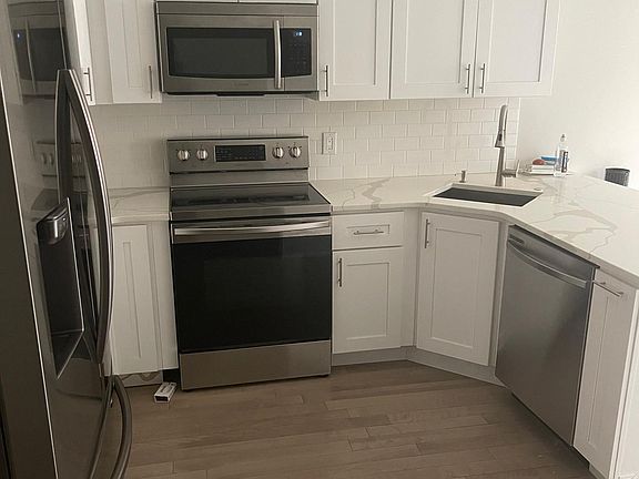 2nd image of 1-1927 N 5th St #1
