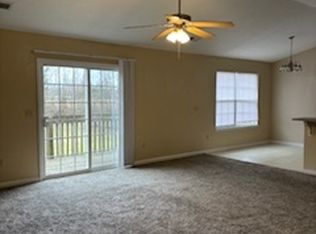 927 Redbud Apartments, Brandenburg, KY 40108