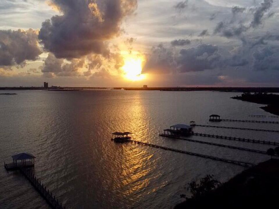 261 Lovers Ln, Ocean Springs, MS 39564 MLS 4056938 Zillow